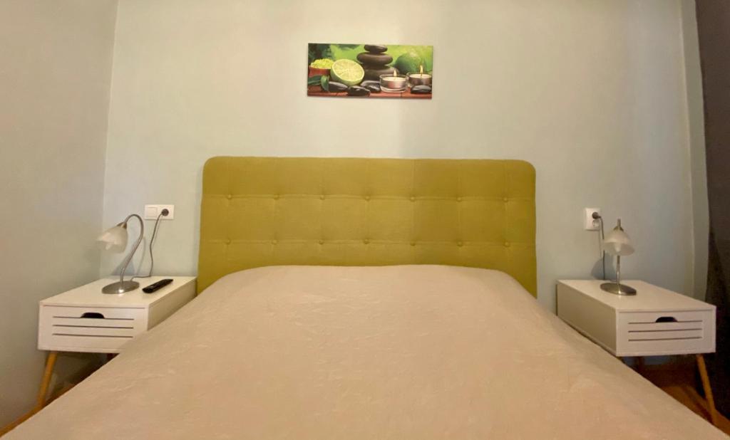 260763986 Double room